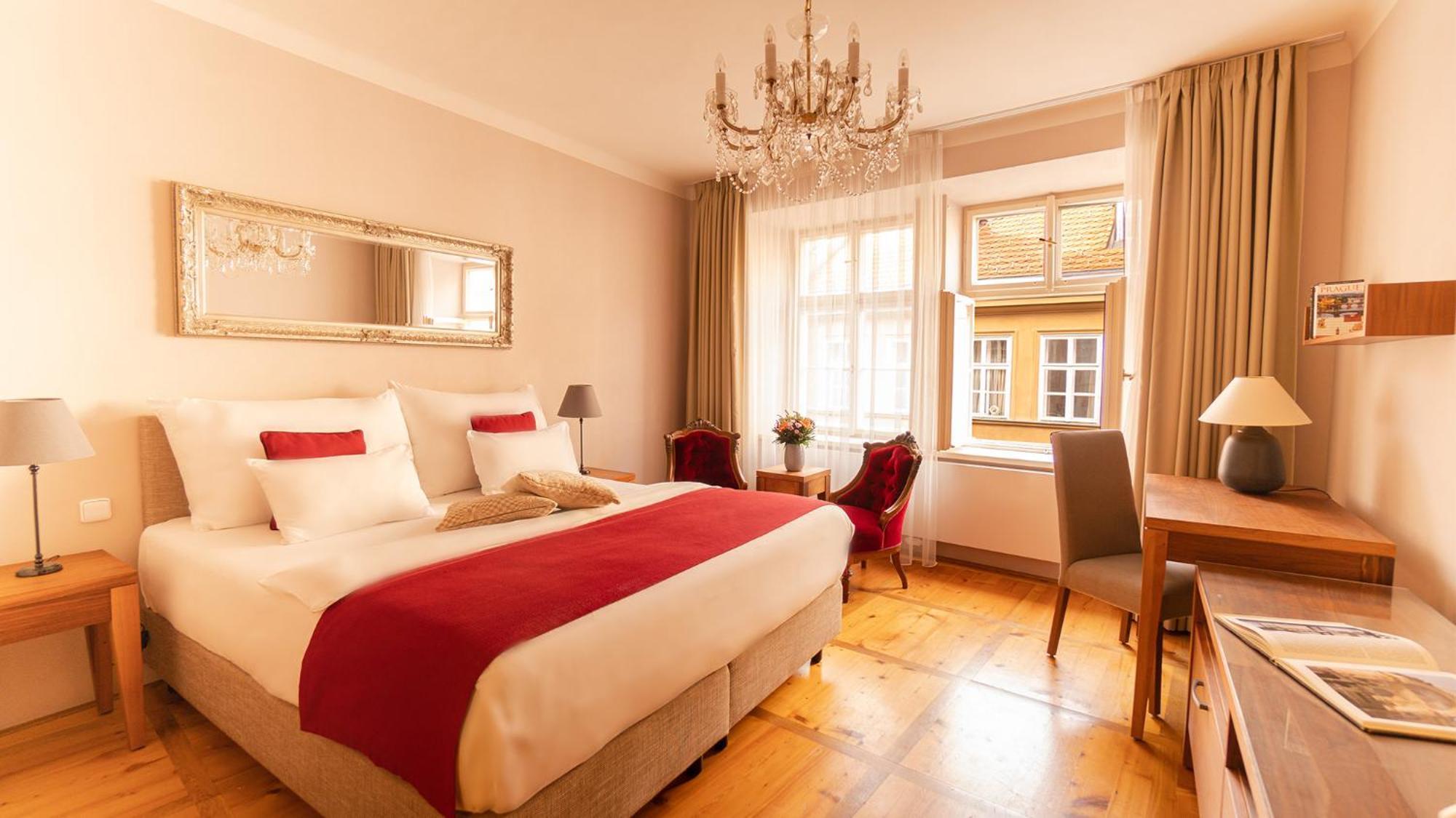 Deluxe Double or Twin Room,1433532943:JPEG